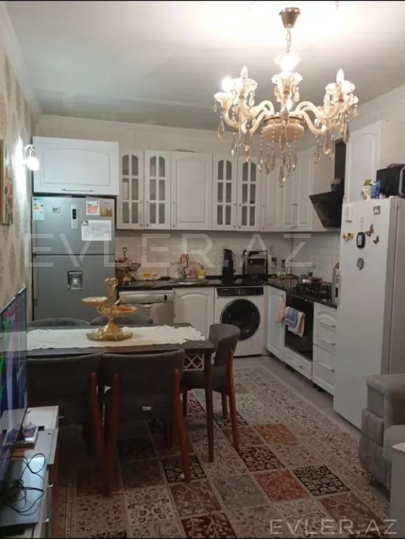 Satılır, həyət evi/villa