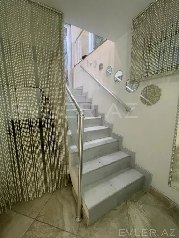 Satılır, yeni tikili