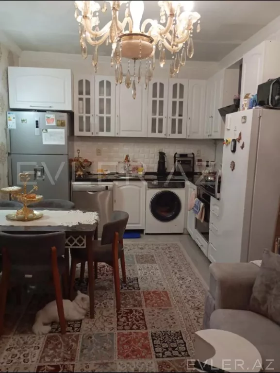 Satılır, həyət evi/villa
