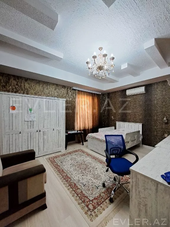 Satılır, həyət evi/villa