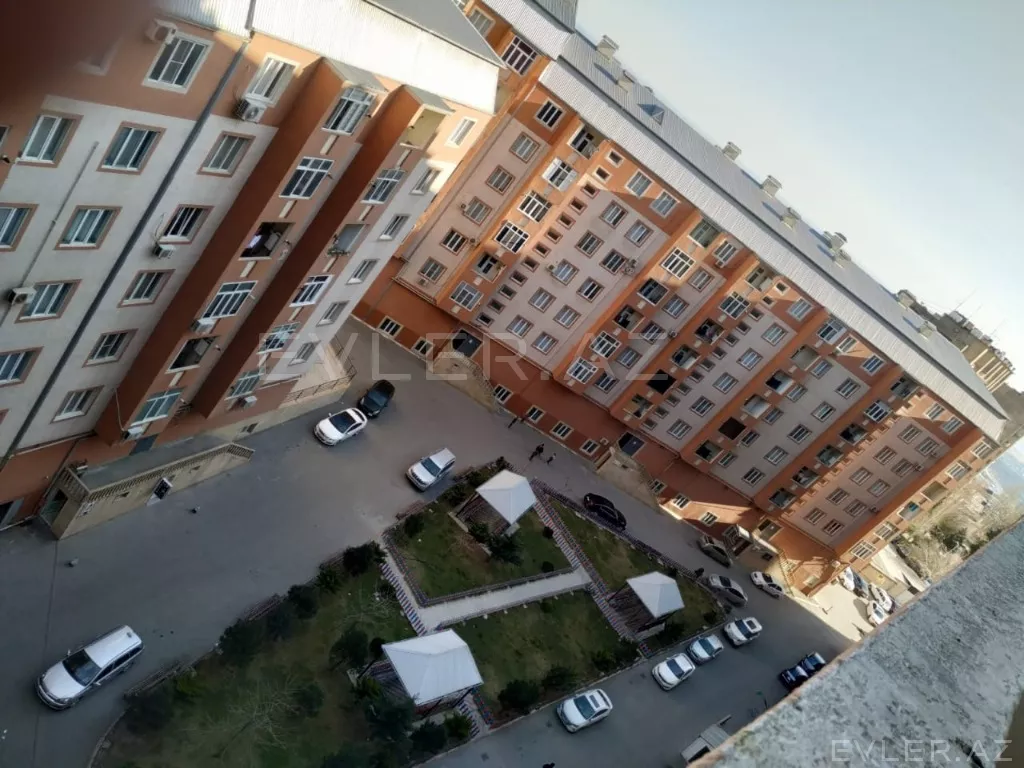 Satılır, yeni tikili