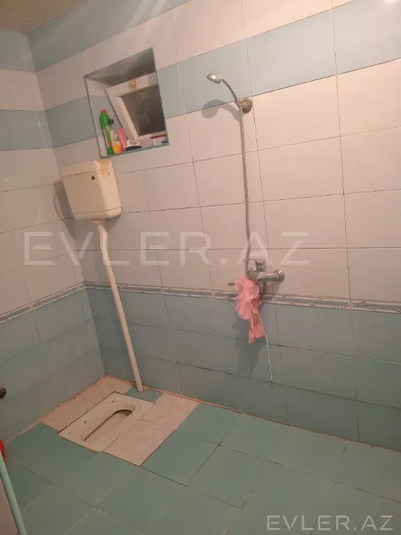 Satılır, həyət evi/villa