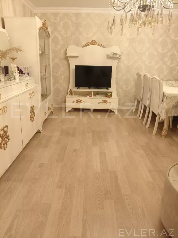 Satılır, həyət evi/villa