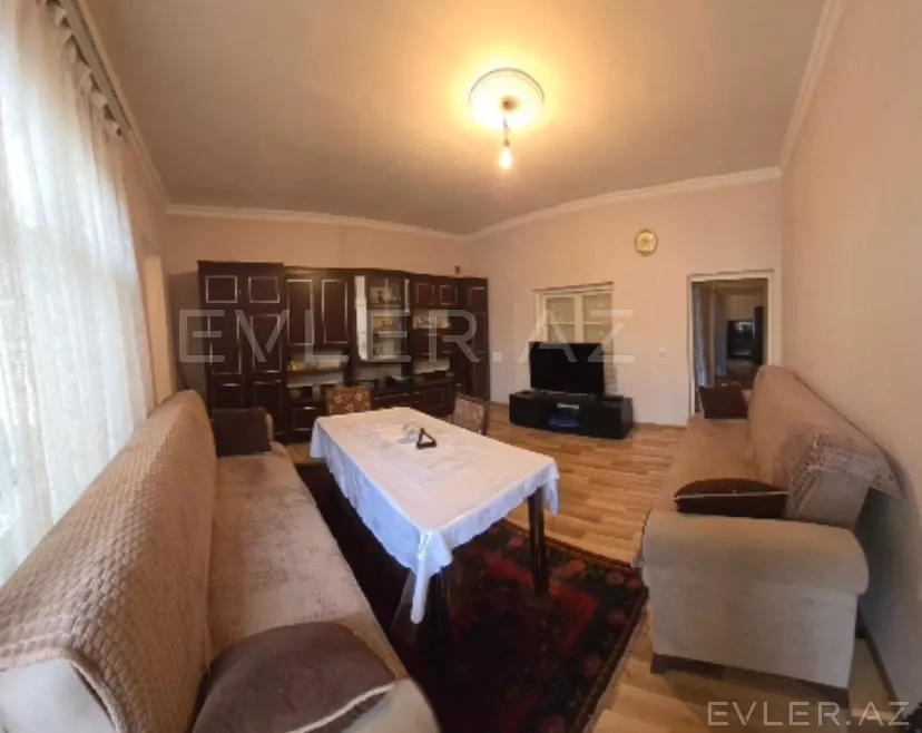 Satılır, həyət evi/villa