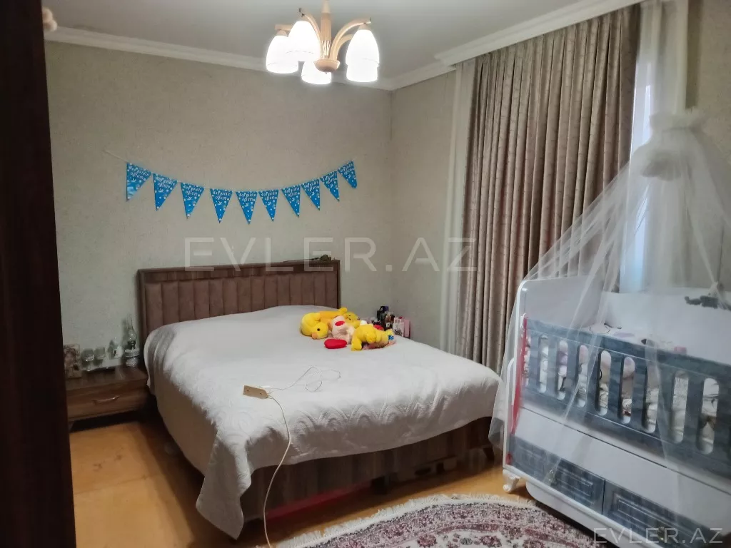 Satılır, həyət evi/villa