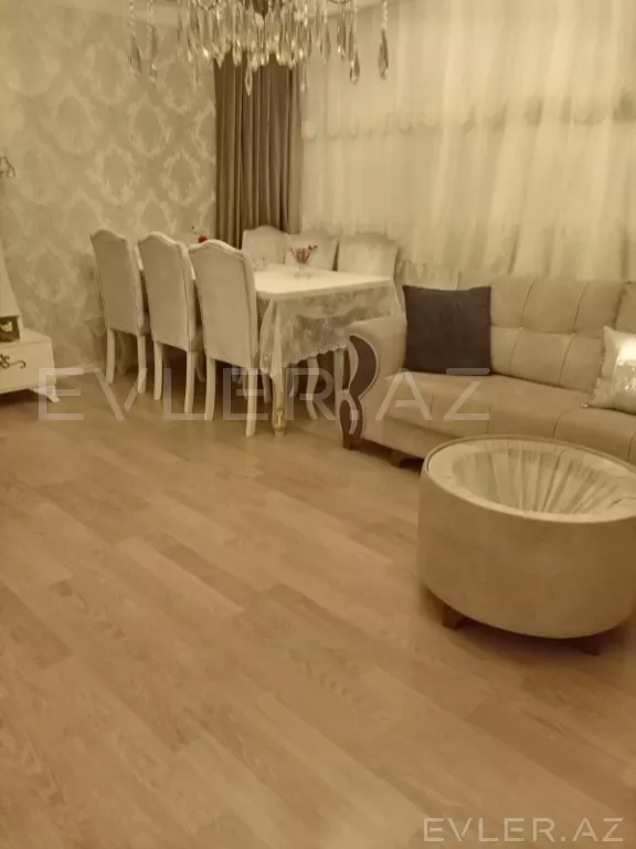 Satılır, həyət evi/villa