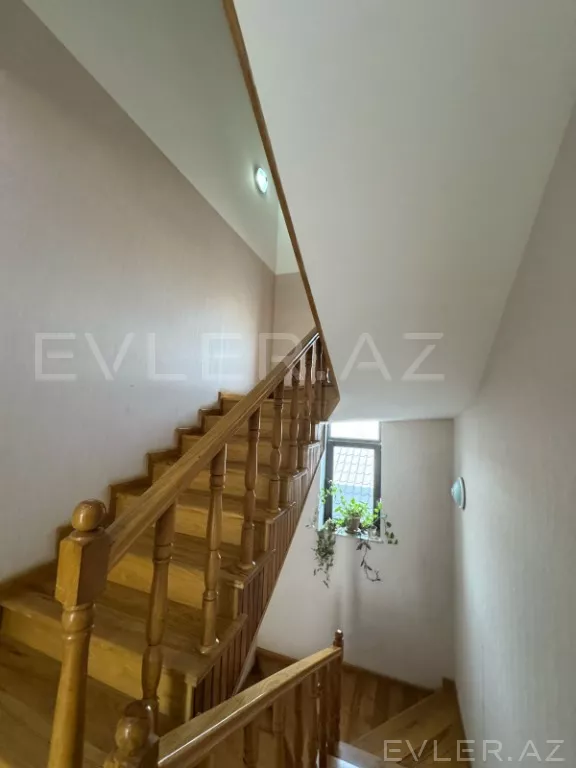 Satılır, həyət evi/villa