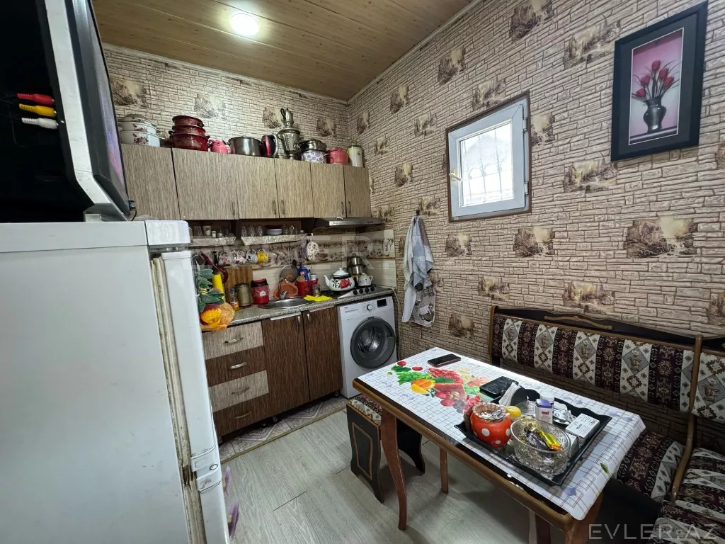 Satılır, həyət evi/villa