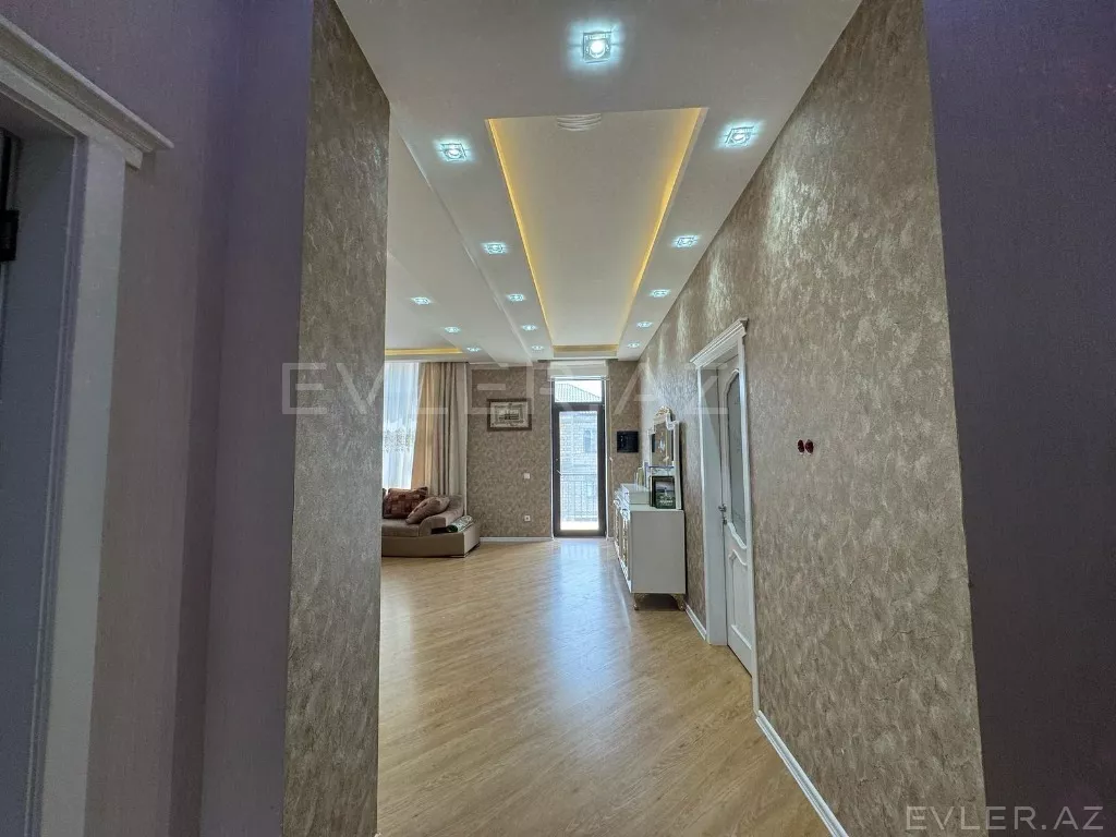 Satılır, həyət evi/villa