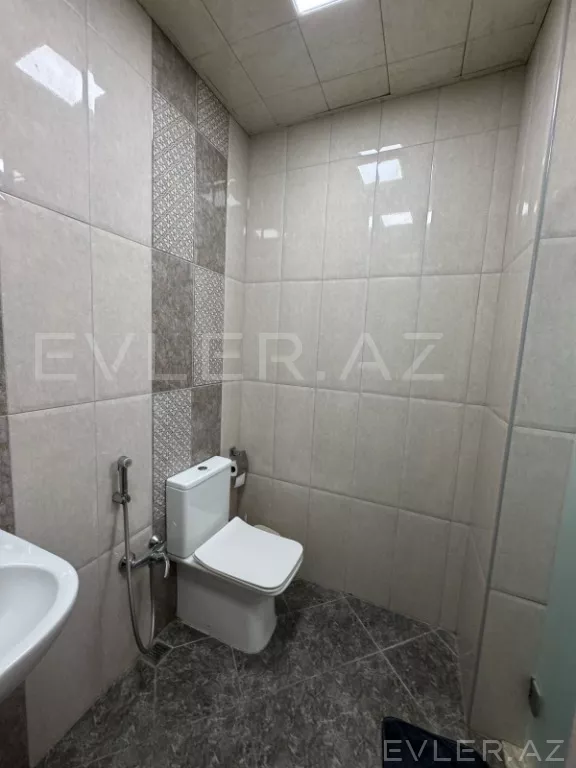 Satılır, həyət evi/villa