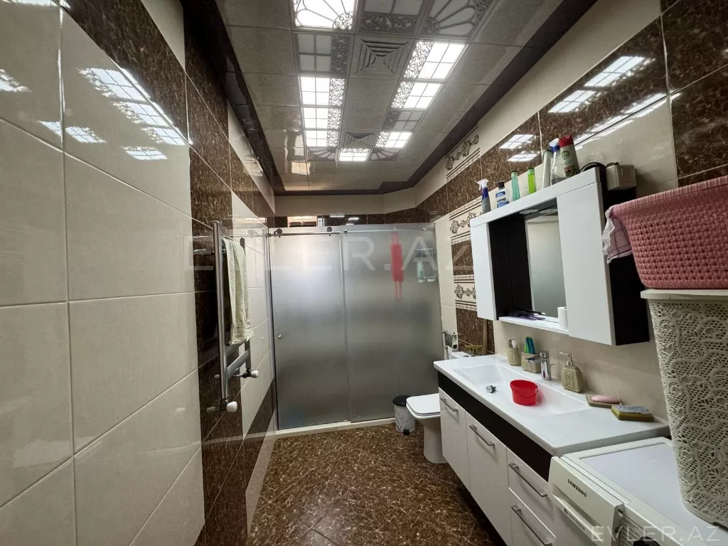 Satılır, həyət evi/villa
