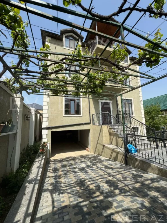 Satılır, həyət evi/villa