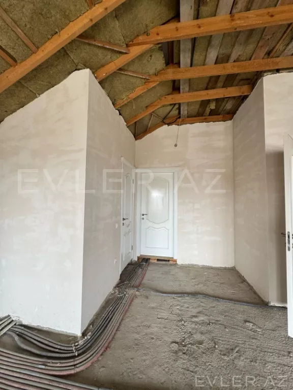 Satılır, həyət evi/villa