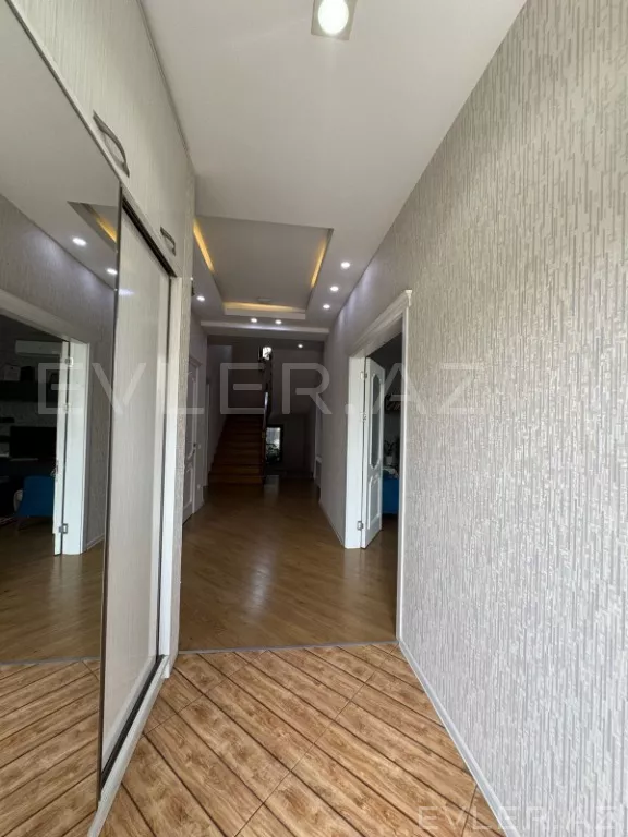 Satılır, həyət evi/villa
