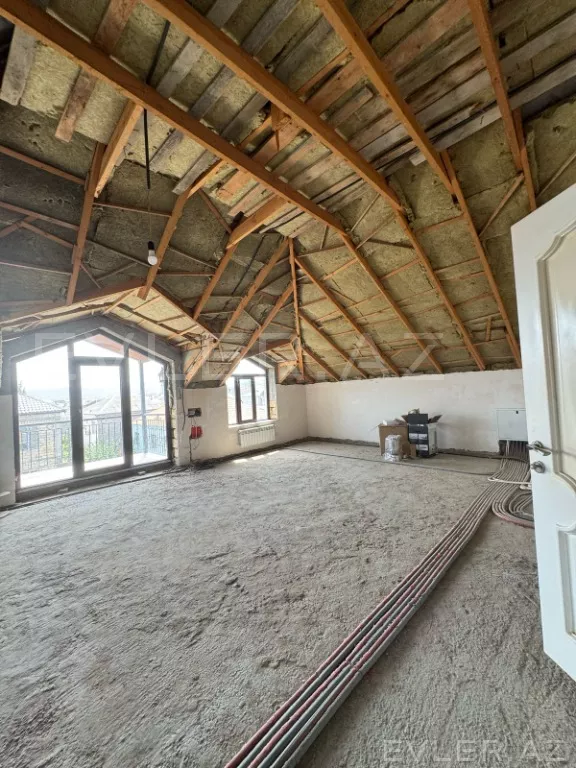 Satılır, həyət evi/villa