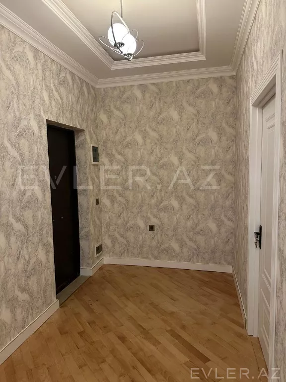 Satılır, yeni tikili