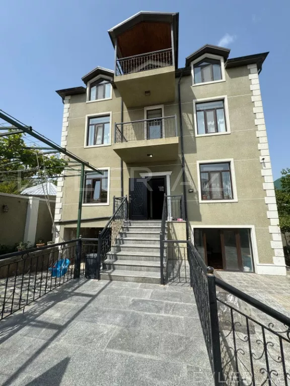 Satılır, həyət evi/villa