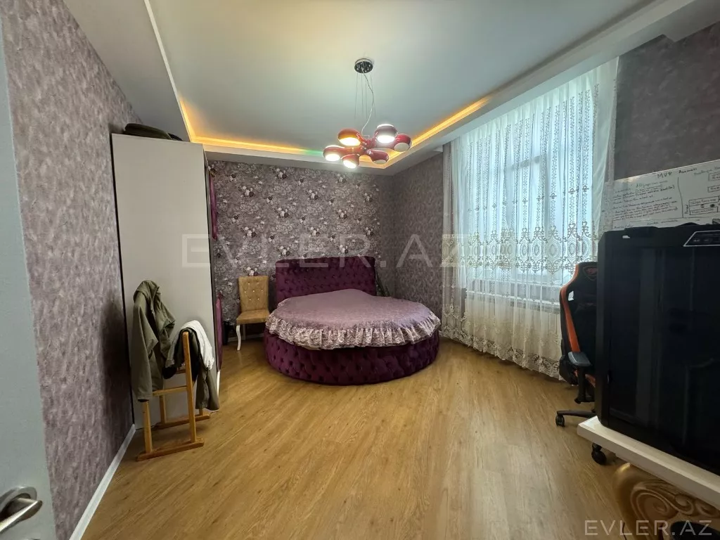 Satılır, həyət evi/villa