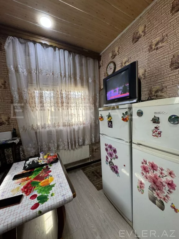 Satılır, həyət evi/villa
