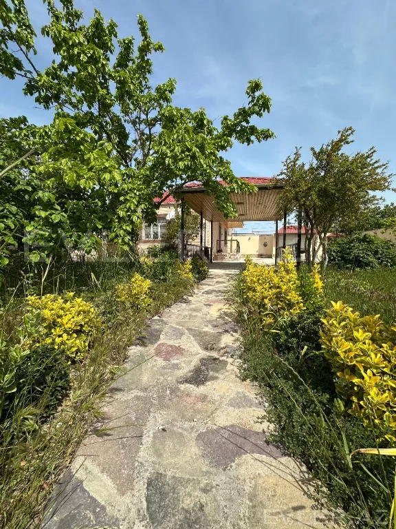 Satılır, həyət evi/villa