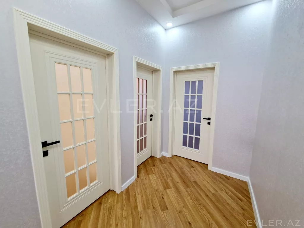 Satılır, həyət evi/villa