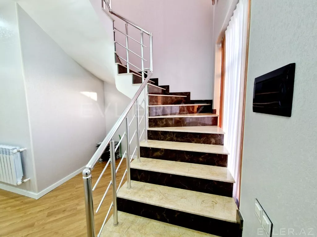 Satılır, həyət evi/villa