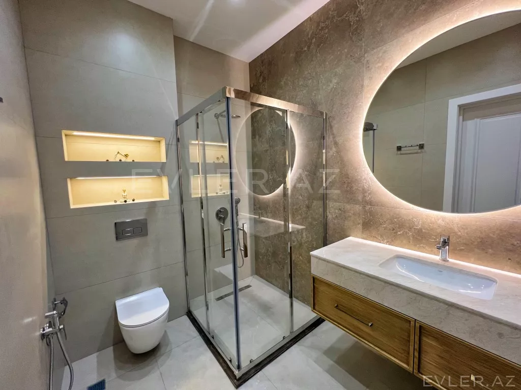 Satılır, həyət evi/villa