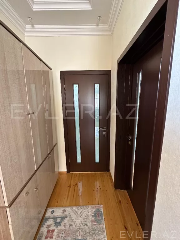 Satılır, həyət evi/villa
