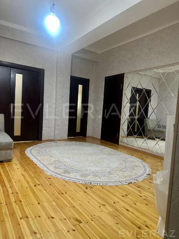 Satılır, yeni tikili