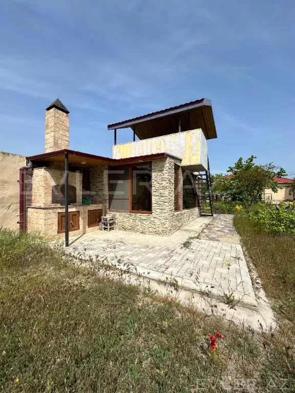 Satılır, həyət evi/villa