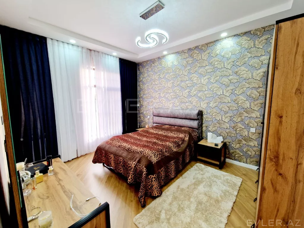Satılır, həyət evi/villa