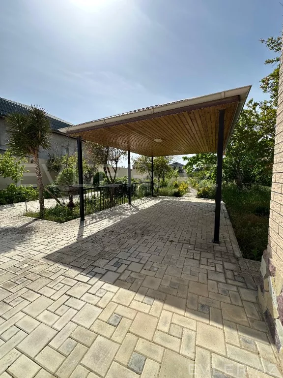 Satılır, həyət evi/villa