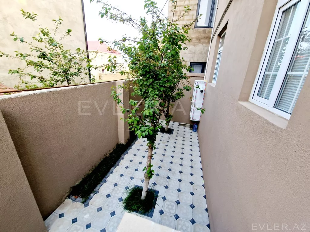 Satılır, həyət evi/villa