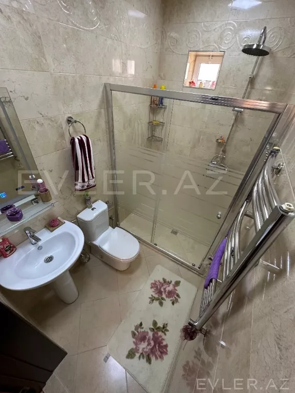 Satılır, həyət evi/villa