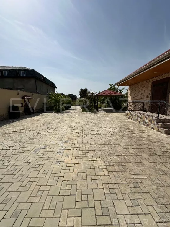 Satılır, həyət evi/villa