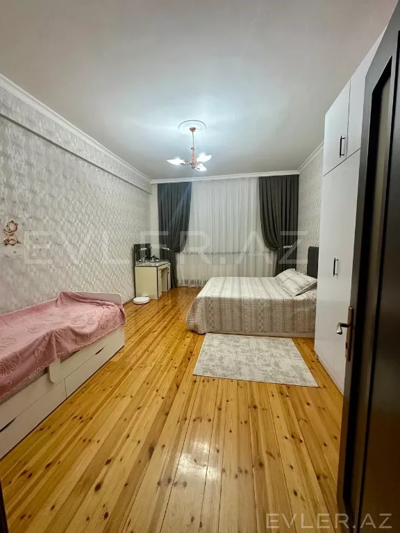 Satılır, yeni tikili