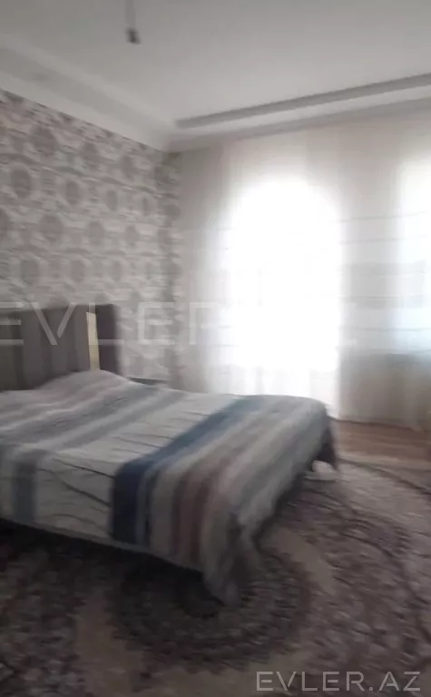 Satılır, həyət evi/villa