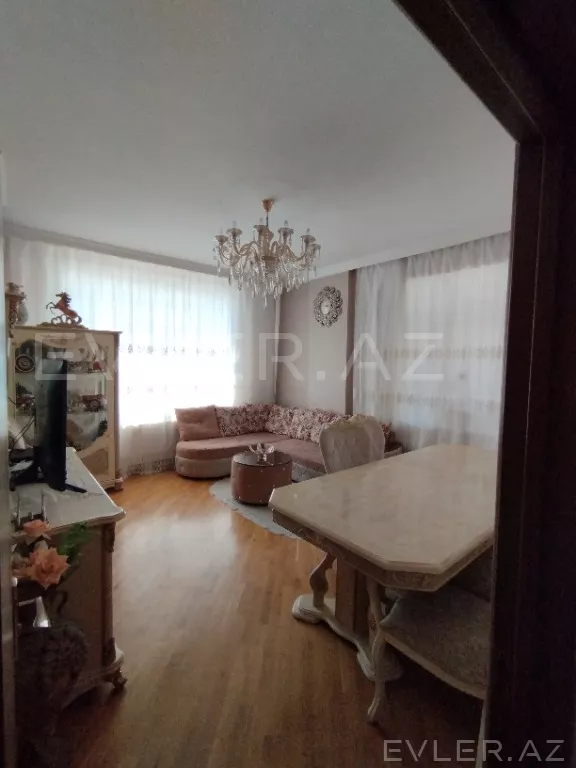 Satılır, yeni tikili