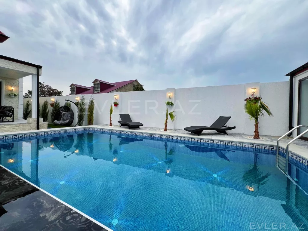 Satılır, həyət evi/villa