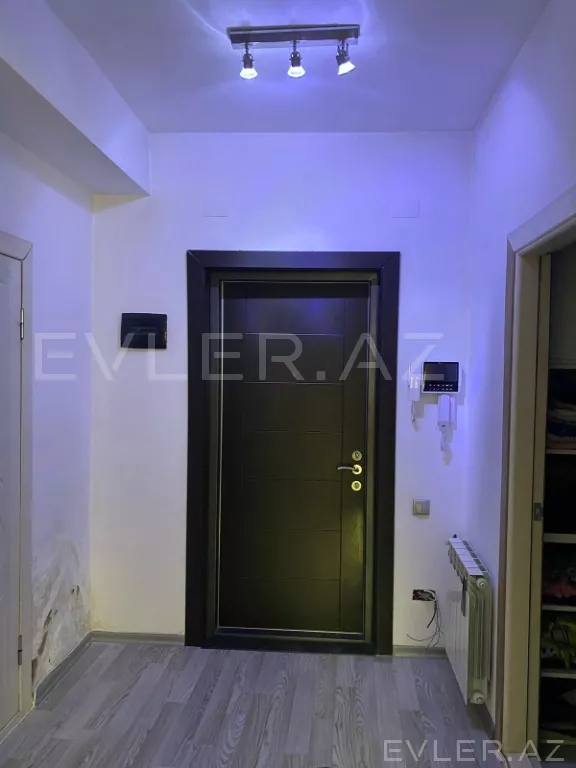Satılır, yeni tikili