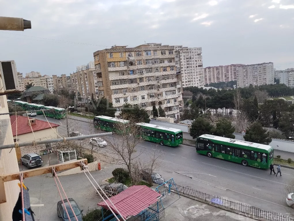 Satılır, yeni tikili