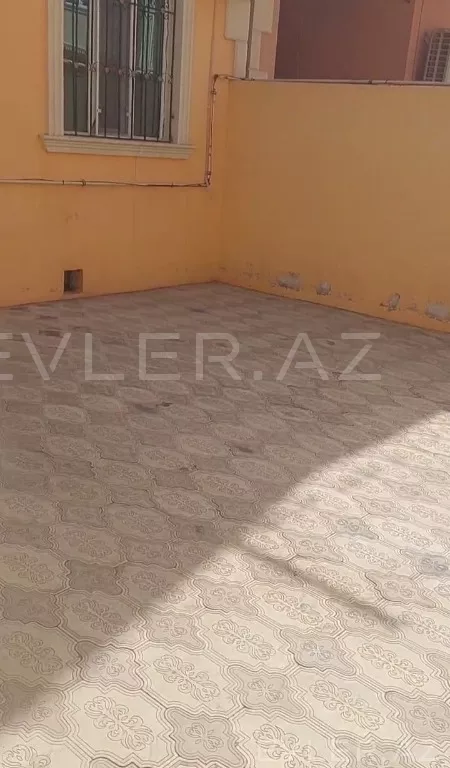 Satılır, həyət evi/villa