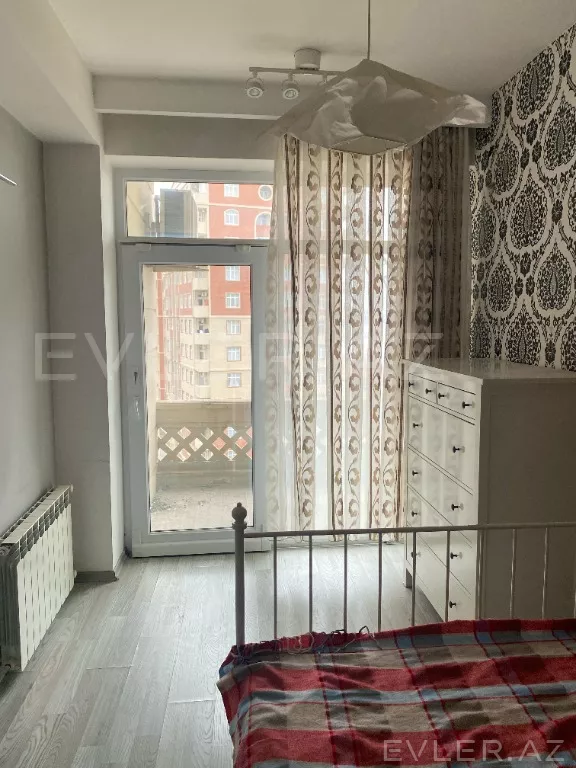Satılır, yeni tikili
