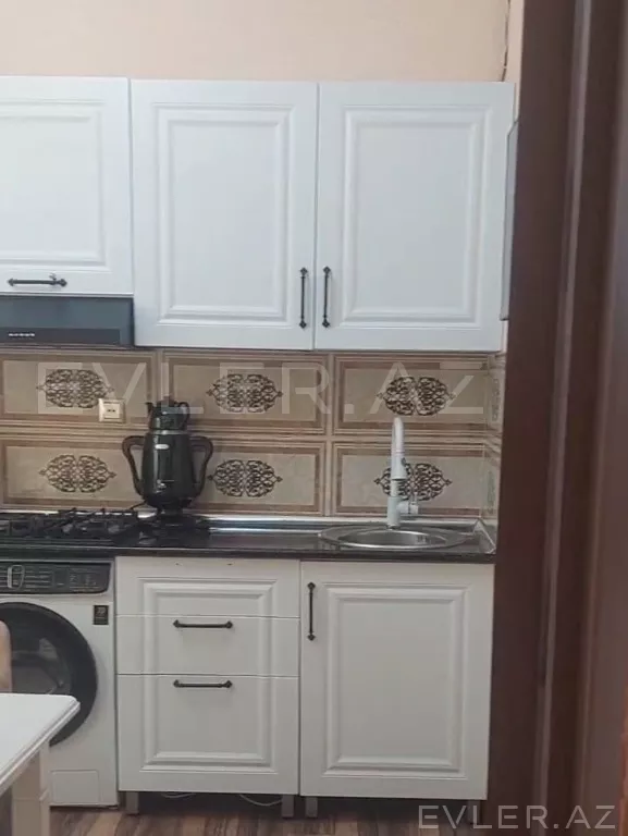 Satılır, həyət evi/villa