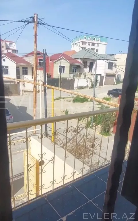 Satılır, həyət evi/villa