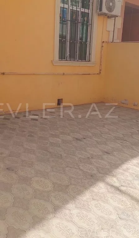 Satılır, həyət evi/villa