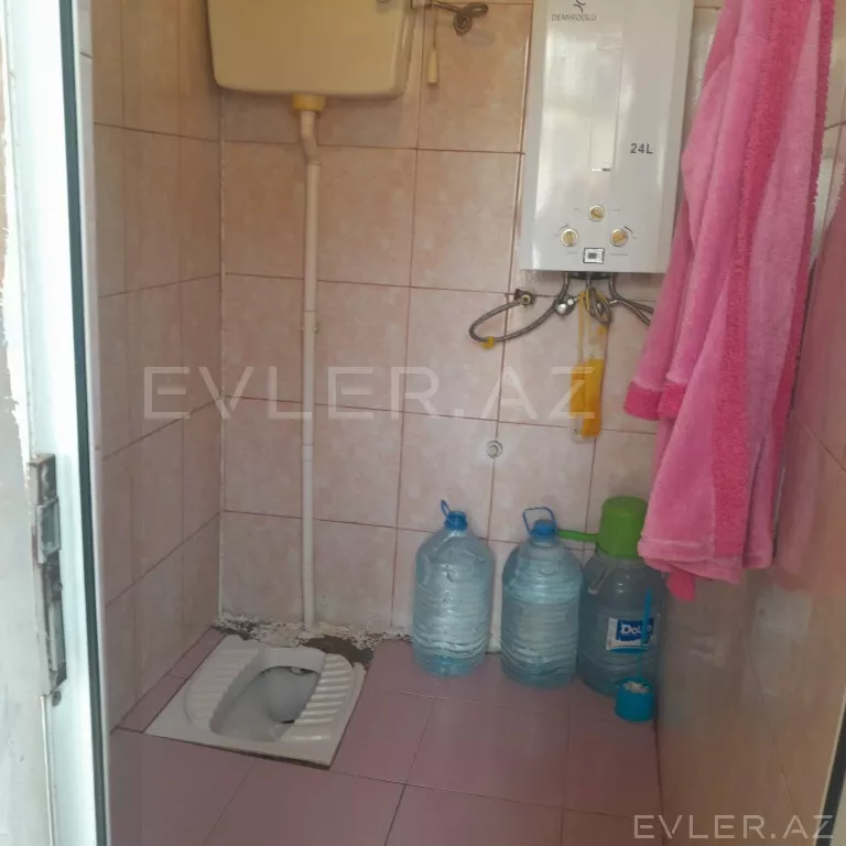 Satılır, həyət evi/villa