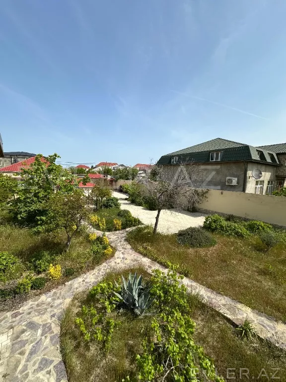 Satılır, həyət evi/villa