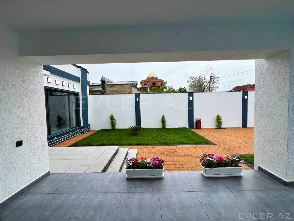 Satılır, həyət evi/villa