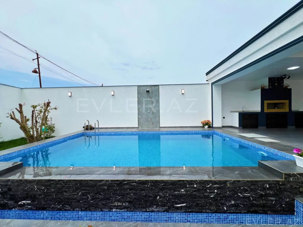 Satılır, həyət evi/villa